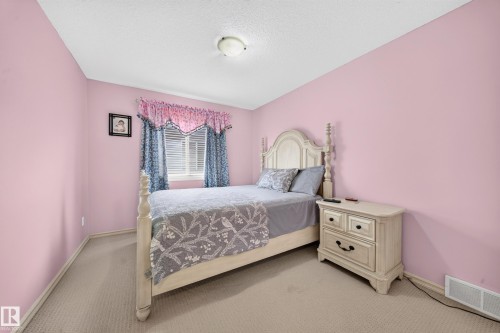 Additional content - 2518 33A Avenue Nw, Edmonton, AB - Indoor Photo Showing Bedroom