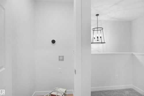 259 Falcon Crescent, Leduc, AB - Indoor Photo Showing Other Room