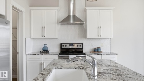 1832 56 Street Sw, Edmonton, AB - Indoor Photo Showing Kitchen With Upgraded Kitchen
