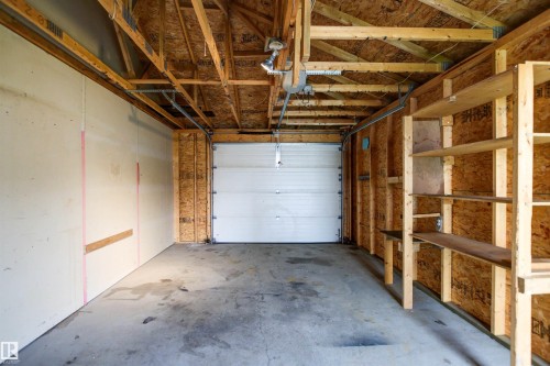 10634 155 Street Nw, Edmonton, AB - Indoor Photo Showing Garage