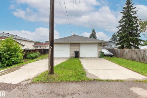 Single car garage for each side of the duplex - 10634 155 Street Nw, Edmonton, AB - Outdoor