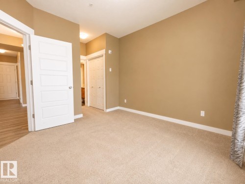 #203 10518 113 St Nw, Edmonton, AB - Indoor Photo Showing Other Room