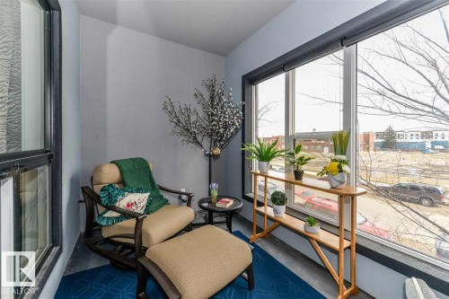 #203 10518 113 St Nw, Edmonton, AB - Indoor Photo Showing Other Room