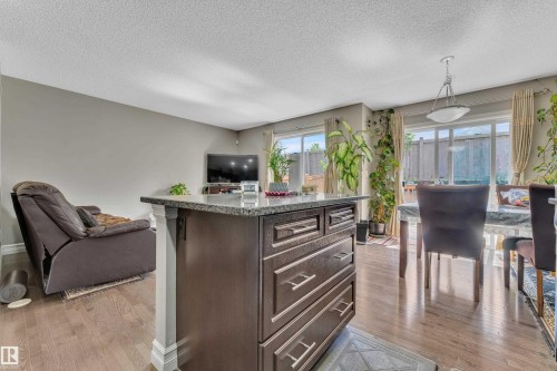 #24 655 Tamarack Rd Nw, Edmonton, AB - Indoor