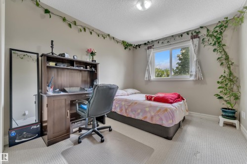 #24 655 Tamarack Rd Nw, Edmonton, AB - Indoor Photo Showing Other Room
