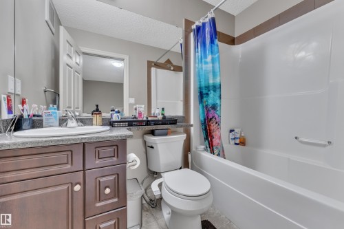 #24 655 Tamarack Rd Nw, Edmonton, AB - Indoor Photo Showing Bathroom