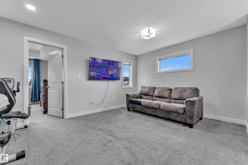 7245 Chivers Place Sw, Edmonton, AB - Indoor