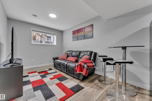 7245 Chivers Place Sw, Edmonton, AB - Indoor