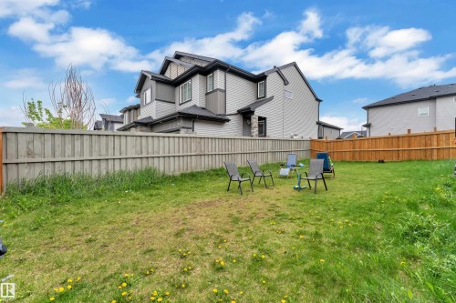7245 Chivers Place Sw, Edmonton, AB - Outdoor