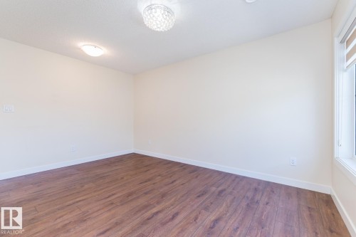 #81 1530 Tamarack Bv Nw, Edmonton, AB - Indoor Photo Showing Other Room