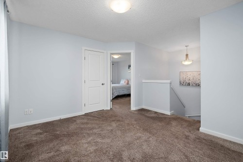 28 Rolston Close, Leduc, AB - Indoor Photo Showing Other Room