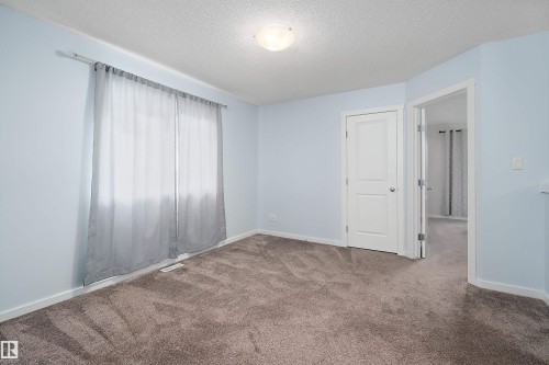 28 Rolston Close, Leduc, AB - Indoor Photo Showing Other Room