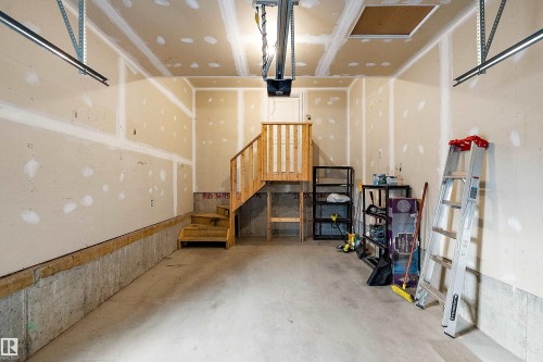 28 Rolston Close, Leduc, AB - Indoor