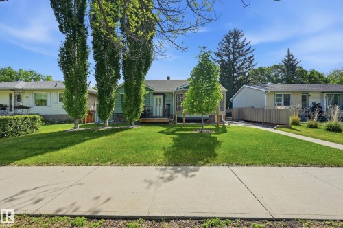 10935 127 Street Nw, Edmonton, AB - Outdoor
