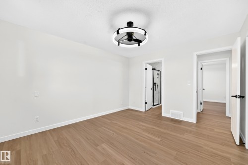17816 94 Street Nw, Edmonton, AB - Indoor Photo Showing Other Room