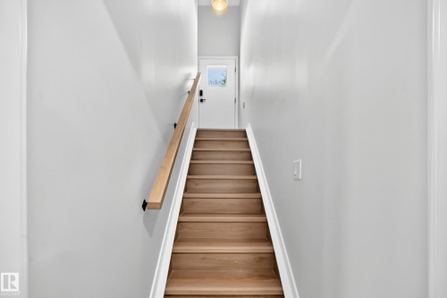 17816 94 Street Nw, Edmonton, AB - Indoor Photo Showing Other Room