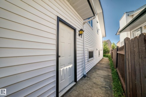 17816 94 Street Nw, Edmonton, AB - Outdoor With Exterior