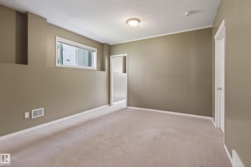 7815 14 Avenue Sw, Edmonton, AB - Indoor Photo Showing Other Room