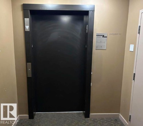 #421 3315 James Mowatt Tr Sw, Edmonton, AB - Indoor Photo Showing Other Room