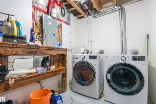 2627 29 Street Nw, Edmonton, AB - Indoor Photo Showing Laundry Room