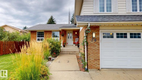 76 Gariepy Crescent Nw, Edmonton, AB - Outdoor