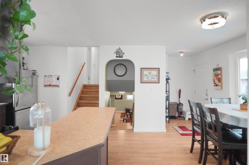 18322 71A Avenue Nw, Edmonton, AB - Indoor Photo Showing Dining Room