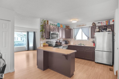 18322 71A Avenue Nw, Edmonton, AB - Indoor Photo Showing Kitchen With Double Sink