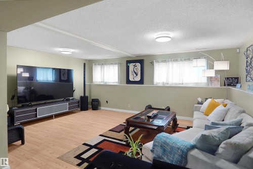 18322 71A Avenue Nw, Edmonton, AB - Indoor Photo Showing Other Room