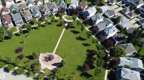 Expansive green space featuring walking paths and mature trees - 4121 Tompkins Way Nw, Edmonton, AB -  With View