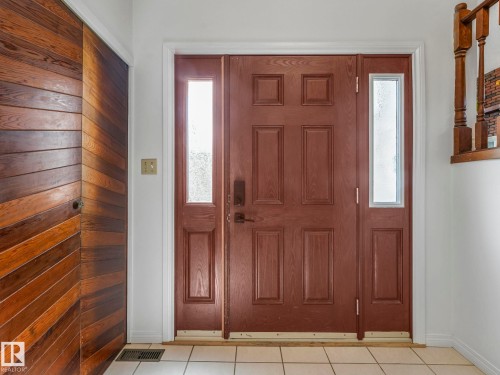 4512 20A Avenue Nw, Edmonton, AB - Indoor Photo Showing Other Room