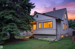 9026 92 Street NW  Edmonton, AB T6C 3R2