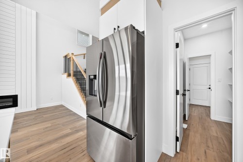 77 Elliott Wynd, Fort Saskatchewan, AB - Indoor