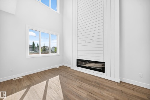 77 Elliott Wynd, Fort Saskatchewan, AB - Indoor With Fireplace