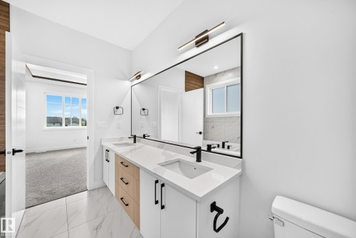 77 Elliott Wynd, Fort Saskatchewan, AB - Indoor Photo Showing Bathroom