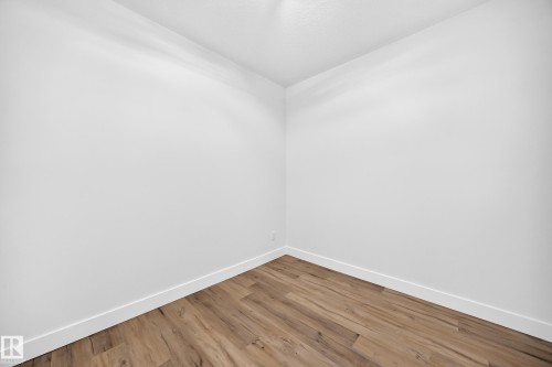 77 Elliott Wynd, Fort Saskatchewan, AB - Indoor Photo Showing Other Room
