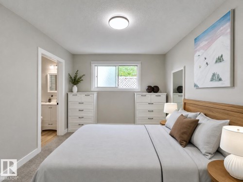 4235 147 Street Nw, Edmonton, AB - Indoor Photo Showing Bedroom