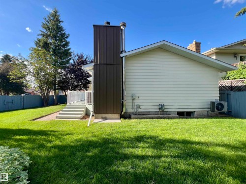 4235 147 Street Nw, Edmonton, AB - Outdoor