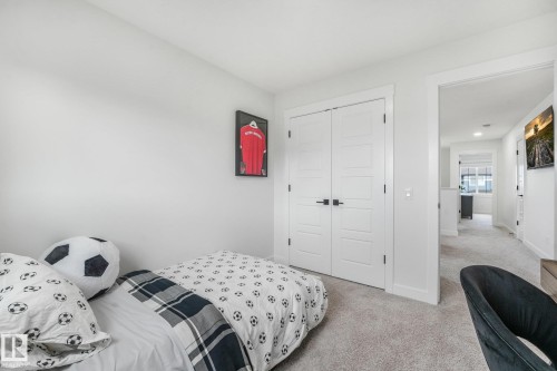 318 Jensen Lakes Boulevard, St. Albert, AB - Indoor Photo Showing Bedroom