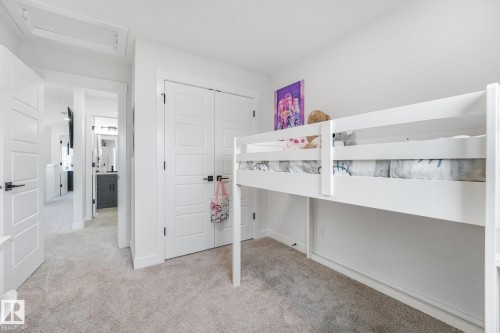 318 Jensen Lakes Boulevard, St. Albert, AB - Indoor