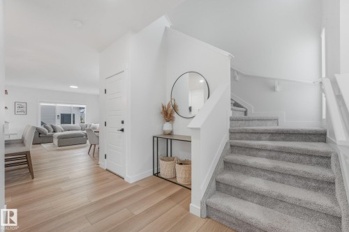 318 Jensen Lakes Boulevard, St. Albert, AB - Indoor Photo Showing Other Room
