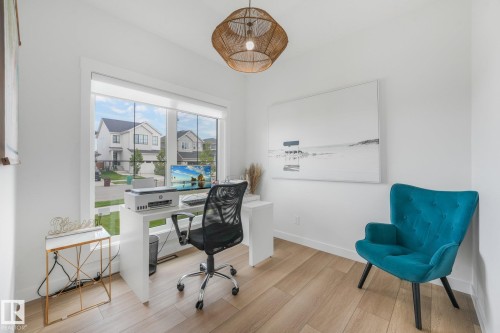 318 Jensen Lakes Boulevard, St. Albert, AB - Indoor Photo Showing Office