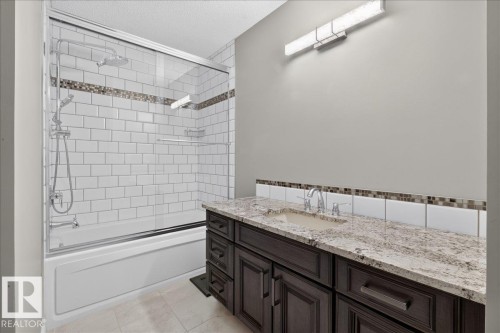 4215 Ramsay Road Nw, Edmonton, AB - Indoor Photo Showing Bathroom