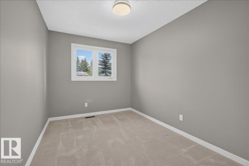 4215 Ramsay Road Nw, Edmonton, AB - Indoor Photo Showing Other Room