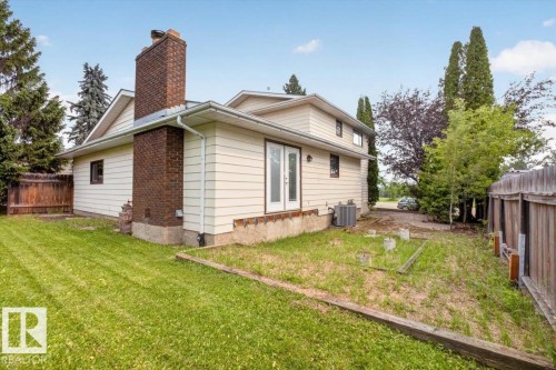 4215 Ramsay Road Nw, Edmonton, AB - Outdoor