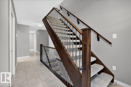 4215 Ramsay Road Nw, Edmonton, AB - Indoor Photo Showing Other Room