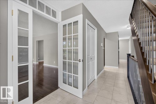4215 Ramsay Road Nw, Edmonton, AB - Indoor Photo Showing Other Room