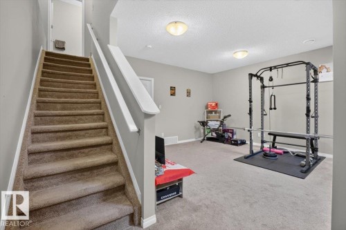 3124 Paisley Road Sw, Edmonton, AB - Indoor
