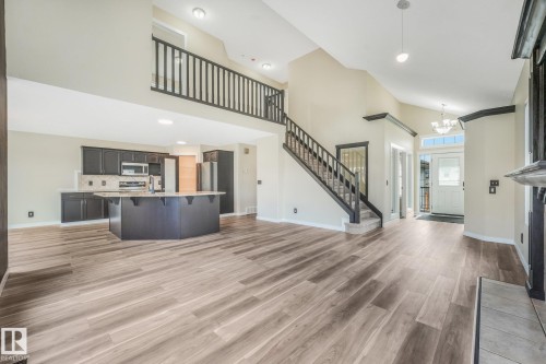 16523 89 Street Nw, Edmonton, AB - Indoor Photo Showing Other Room