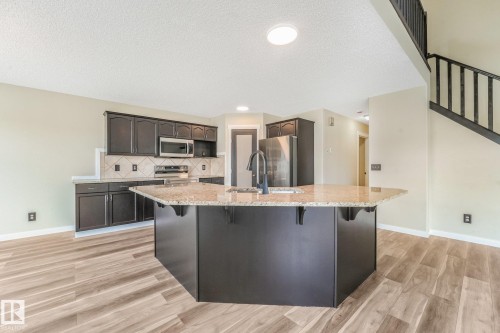 16523 89 Street Nw, Edmonton, AB - Indoor Photo Showing Kitchen With Upgraded Kitchen