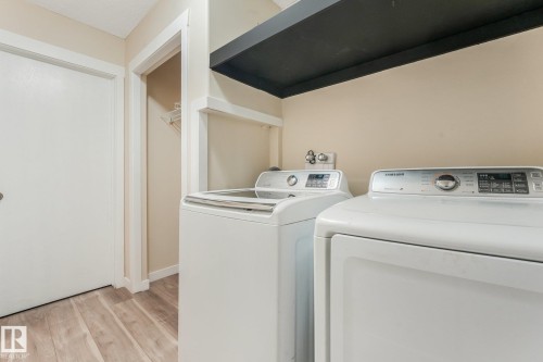 16523 89 Street Nw, Edmonton, AB - Indoor Photo Showing Laundry Room